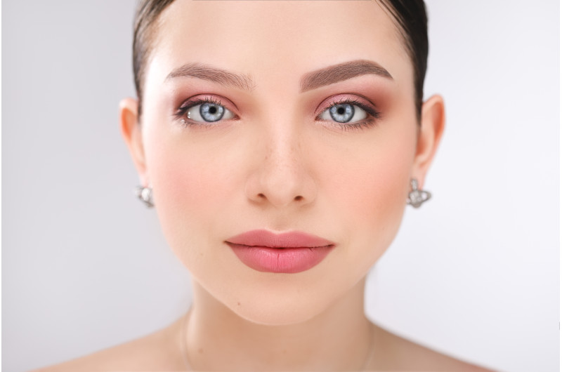 Tinte líquido para cejas PLATINUM 05 Rojo