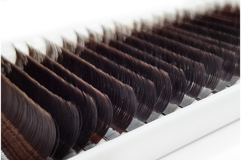 Pestañas para extensiones marrón oscuro PLATINUM С 0.07, mix 7–12 mm – 20 líneas