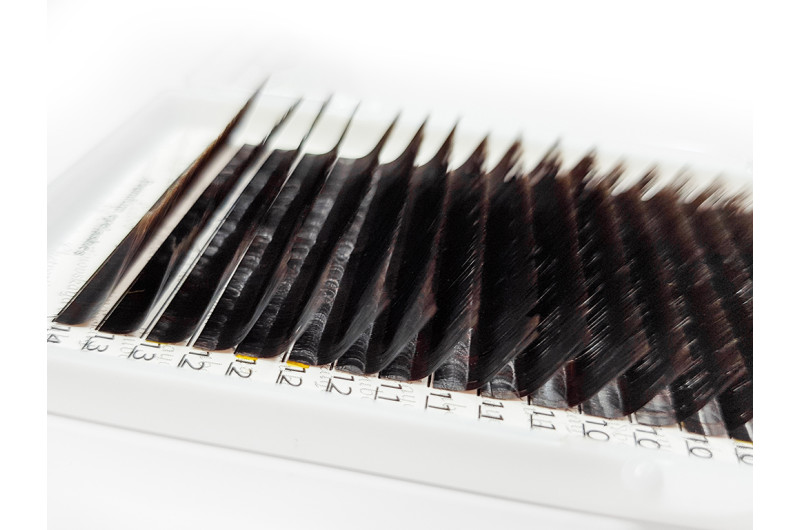 Pestañas para extensiones marrón oscuro PLATINUM L 0.07, mix 7–12 mm – 20 líneas