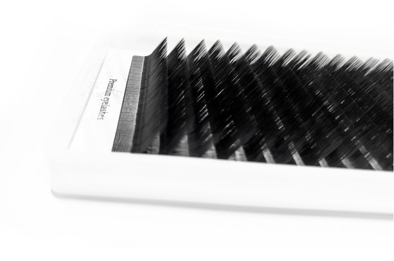 Pestañas para extensiones PLATINUM L 0.10 11 mm – paleta de 20 líneas